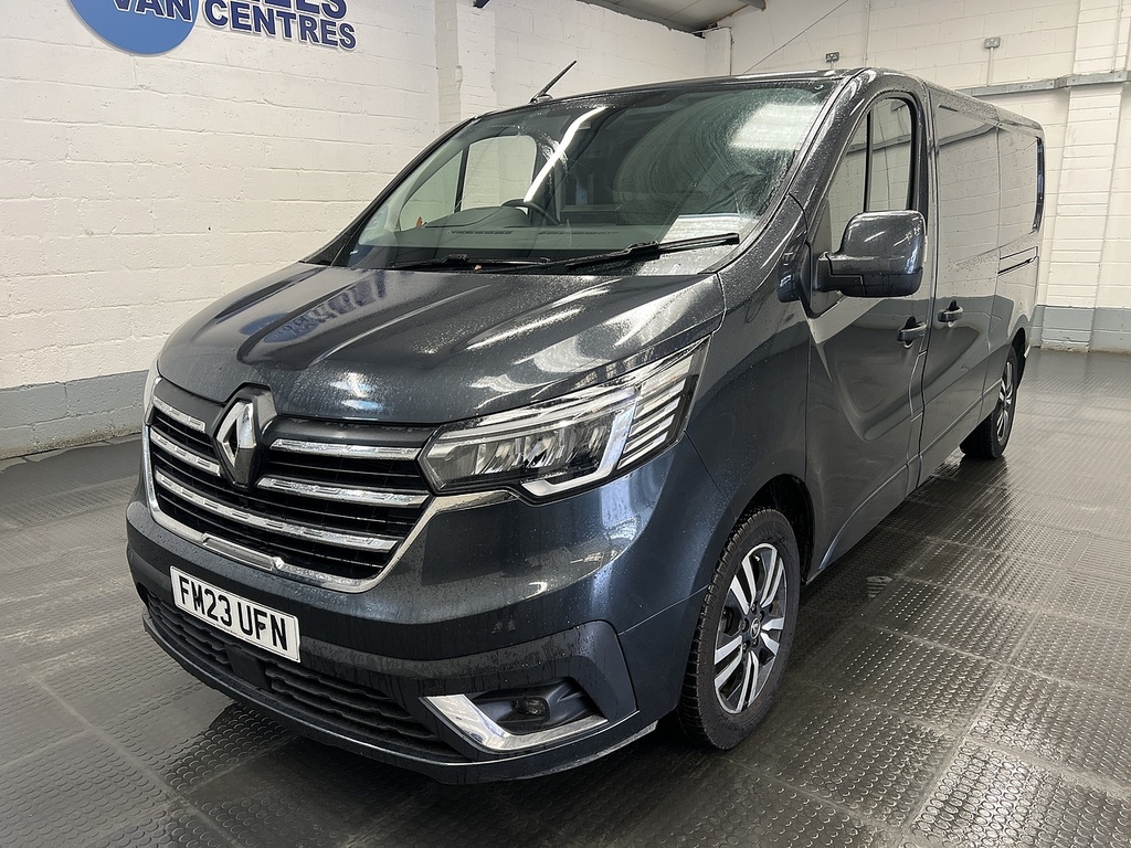 Renault Trafic 2.0 Dci Blue Ll30 Sport Panel Van Manu Grey