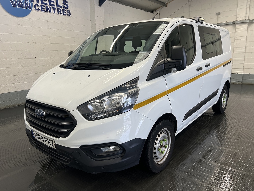 Ford Transit Custom 2.0 320 Ecoblue Crew Van Double Cab Man White