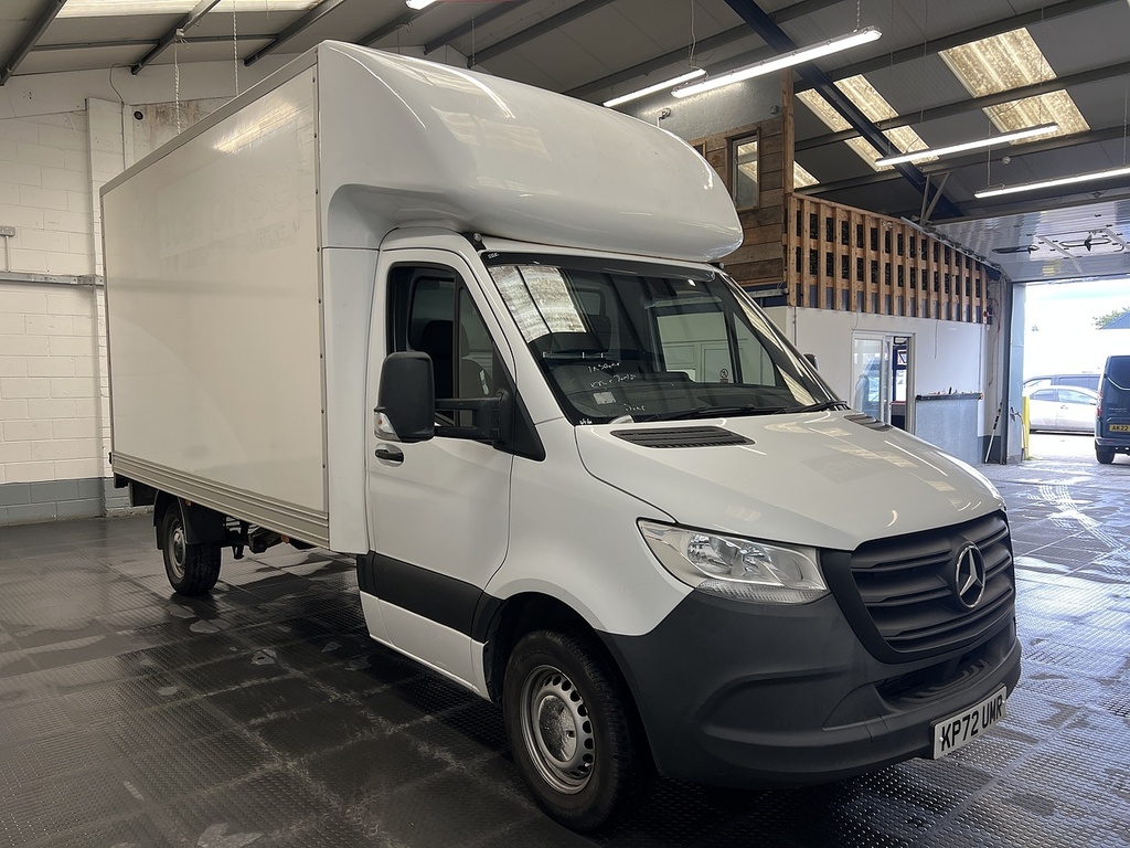 Mercedes-Benz Sprinter 315 Cdi Progressive 2.0 Luton White #4