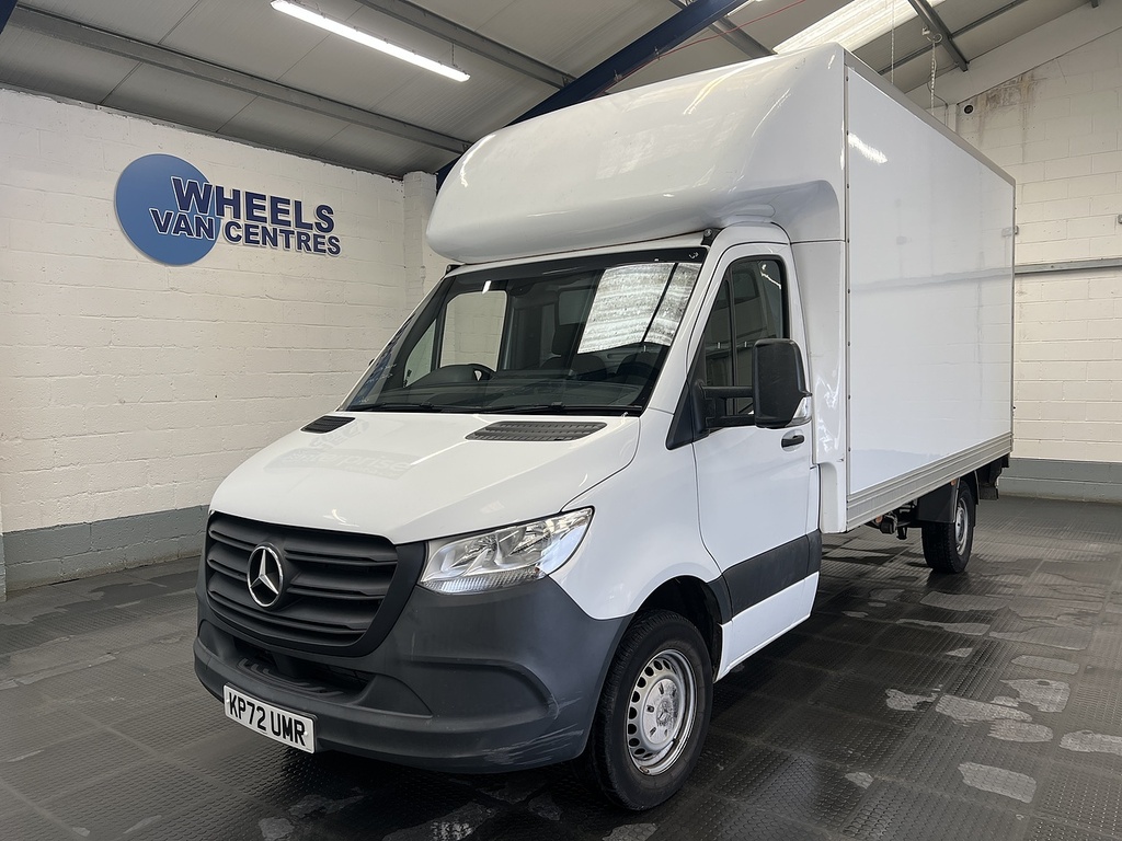 Mercedes-Benz Sprinter 315 Cdi Progressive 2.0 Luton White
