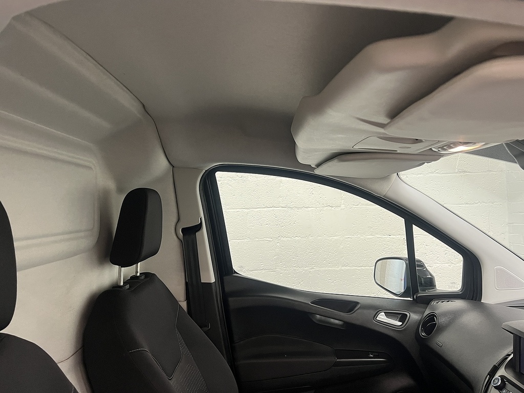 Ford Transit Courier 1.0 Ecoboost Sport Van 6 Speed Grey #13