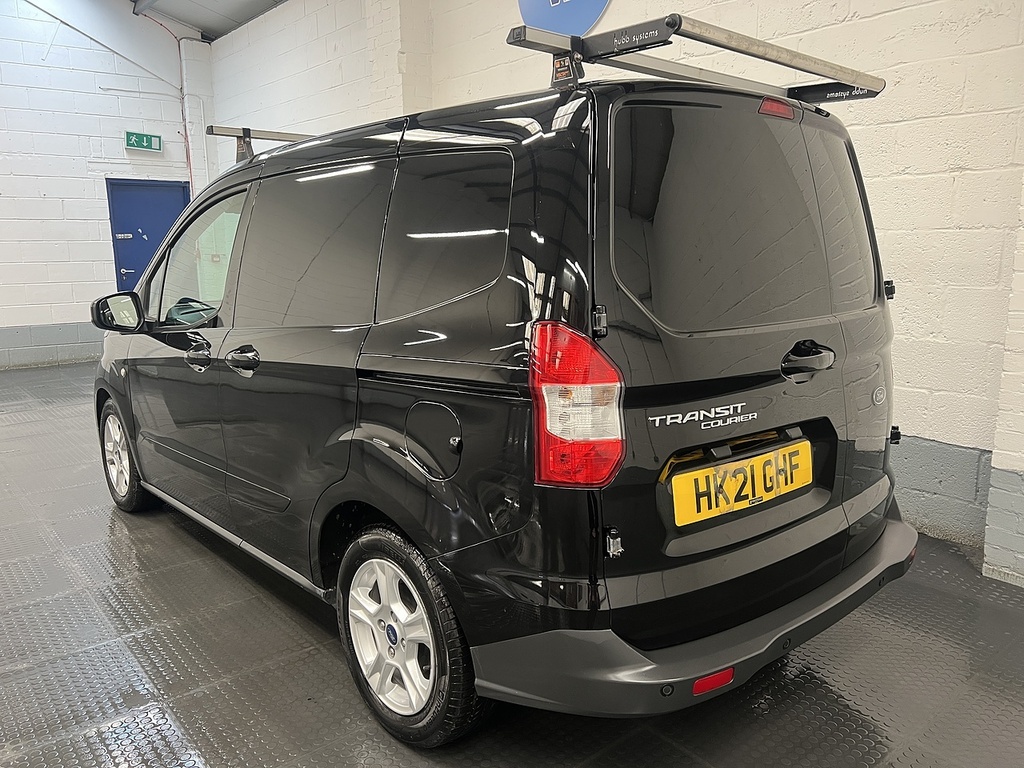 Ford Transit Courier 1.0 Ecoboost Limited Panel Van L Black #3