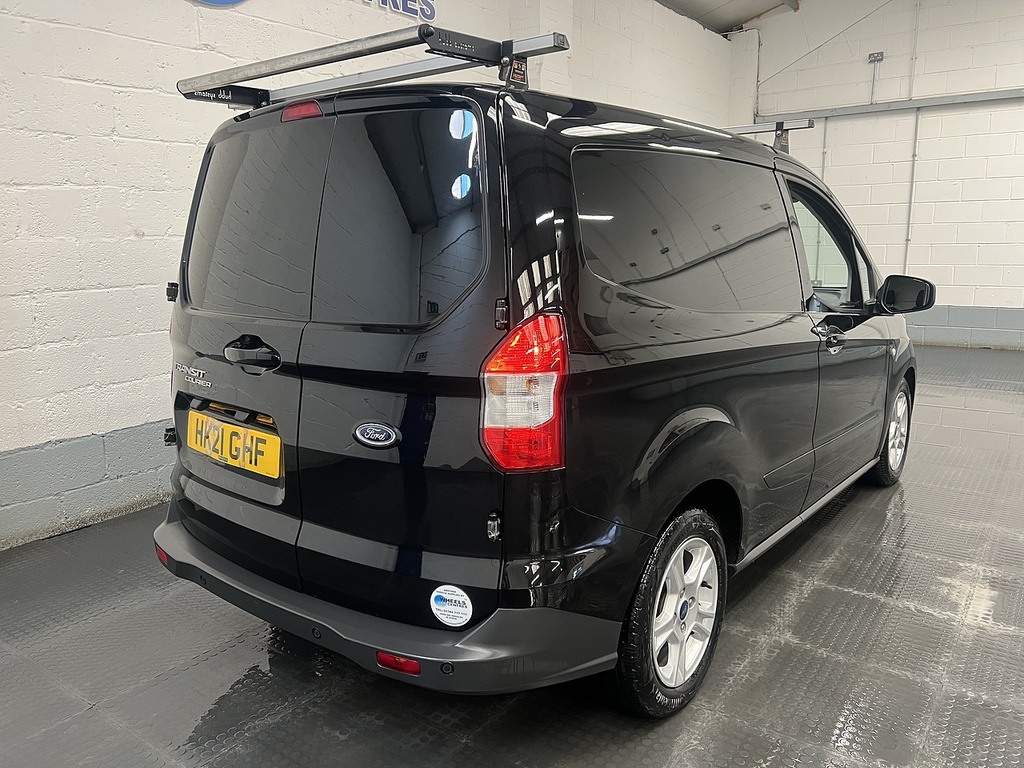 Ford Transit Courier 1.0 Ecoboost Limited Panel Van L Black #5
