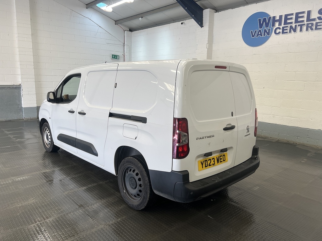 Peugeot Partner 1.5 Bluehdi 950 Professional Premium Long Panel White #2