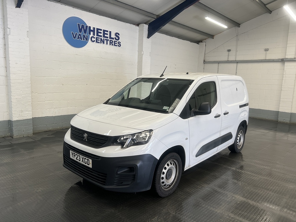 Peugeot Partner 1.5 Bluehdi 1000 Professional Premium Standard P White