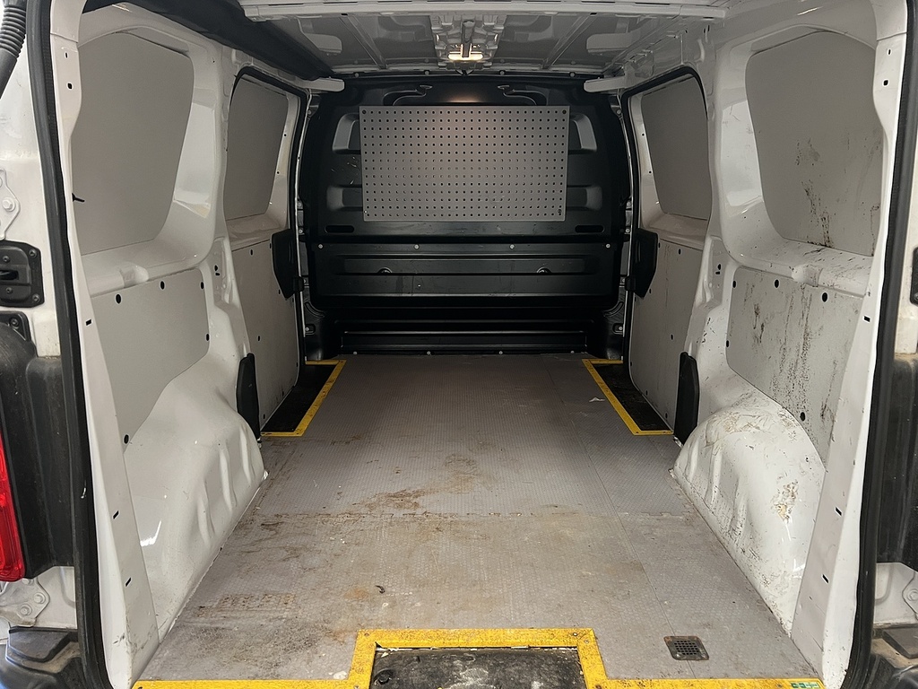 Citroen Dispatch 1.5 Bluehdi 1000 Enterprise Edition M Panel Van 6D White #5