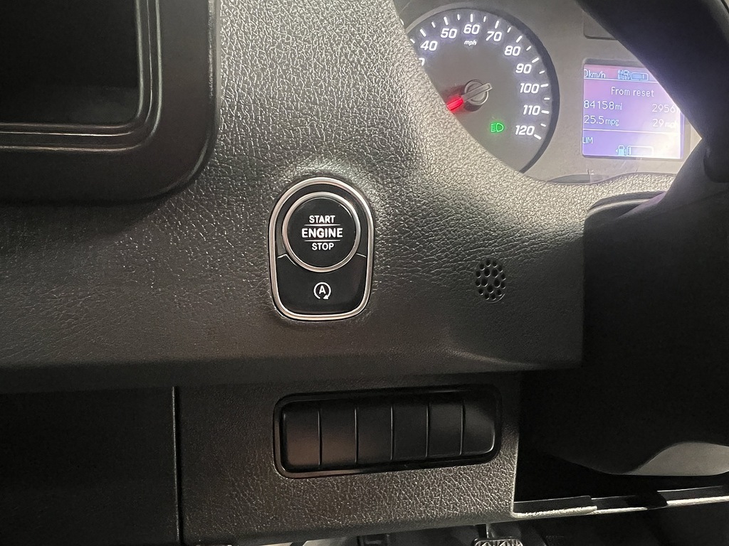 Mercedes-Benz Sprinter 315 Cdi Progressive White #20