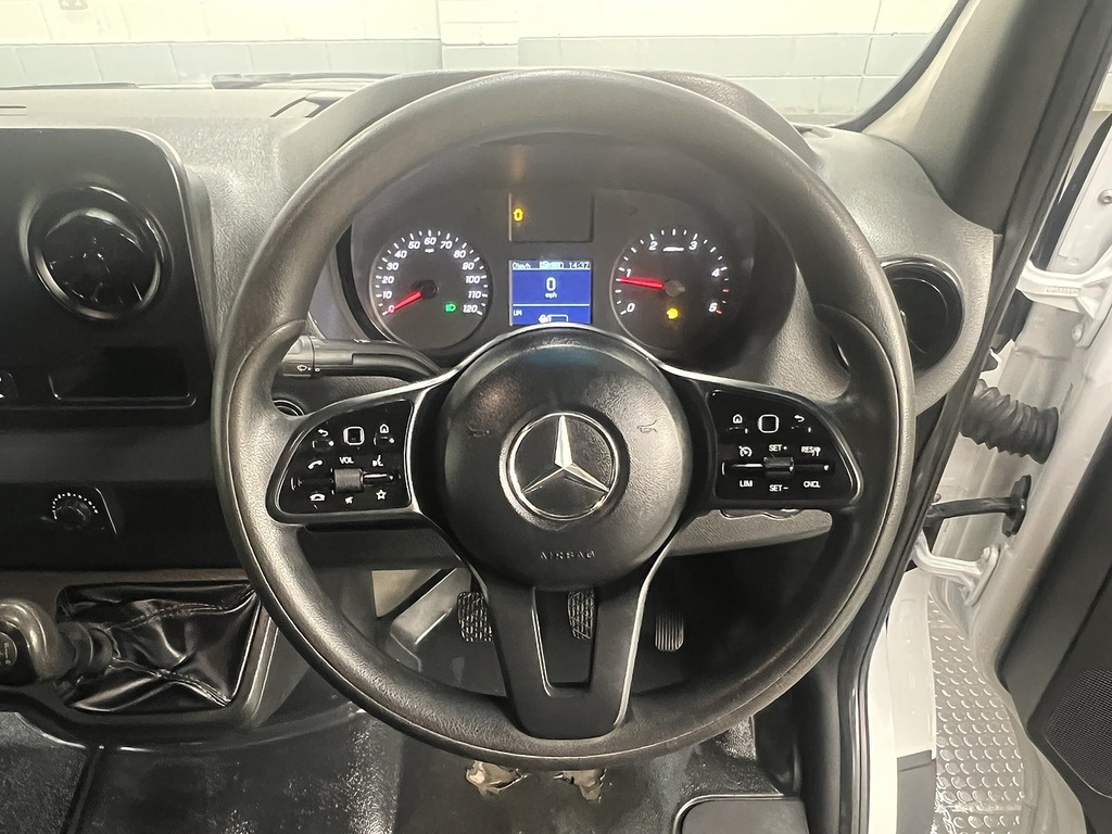 Mercedes-Benz Sprinter 315 Cdi Progressive White #15
