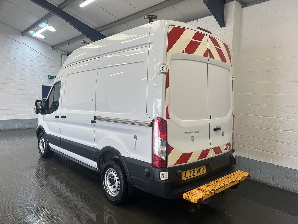 Ford Transit Custom 2.0 350 Ecoblue Panel Van Fwd L2 White #3