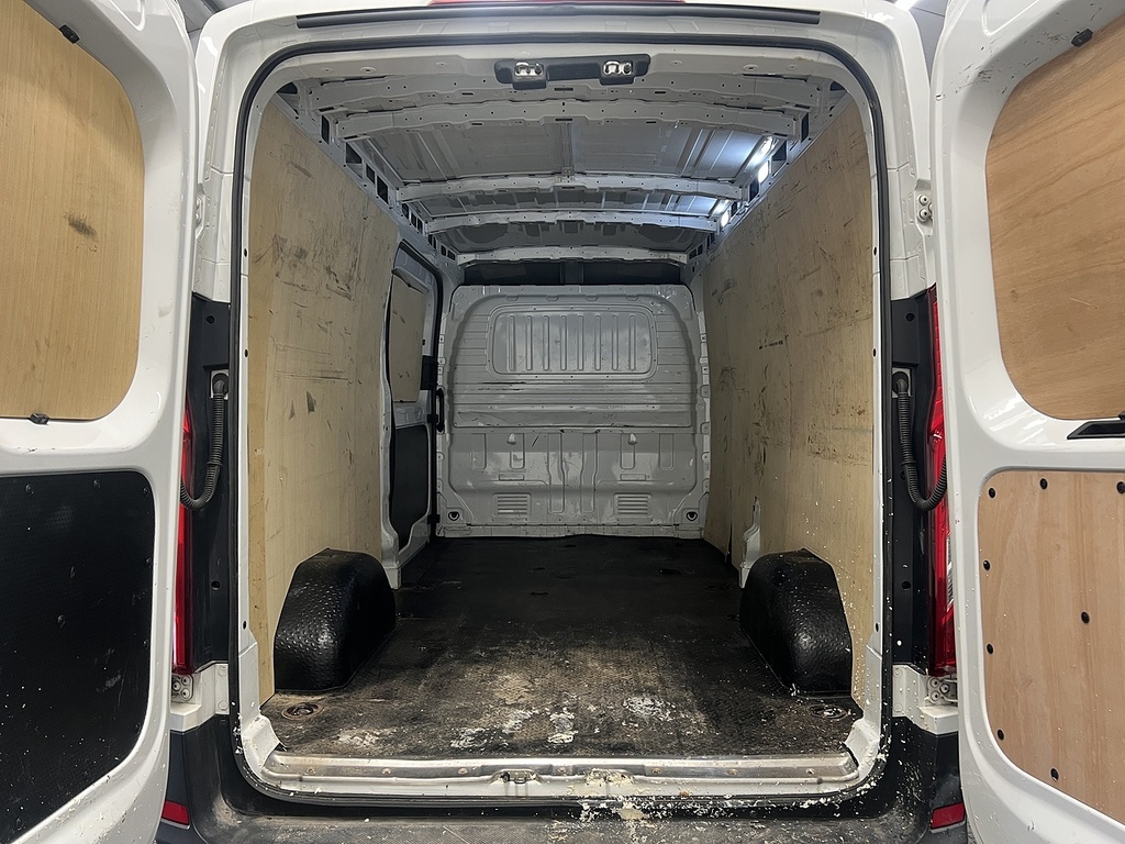 Maxus Deliver 9 2.0 D20 Panel Van Fwd L3 H2 Euro White #5