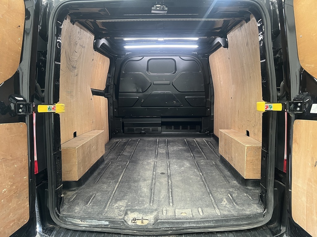 Ford Transit Custom 2.0 280 Ecoblue Limited Panel Van Manua Black #5