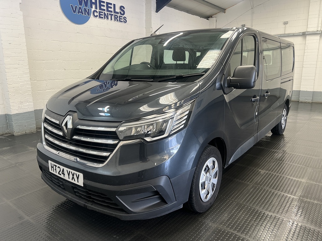 Renault Trafic 2.0 Dci Ll30 Advance Minibus Double Cab Grey