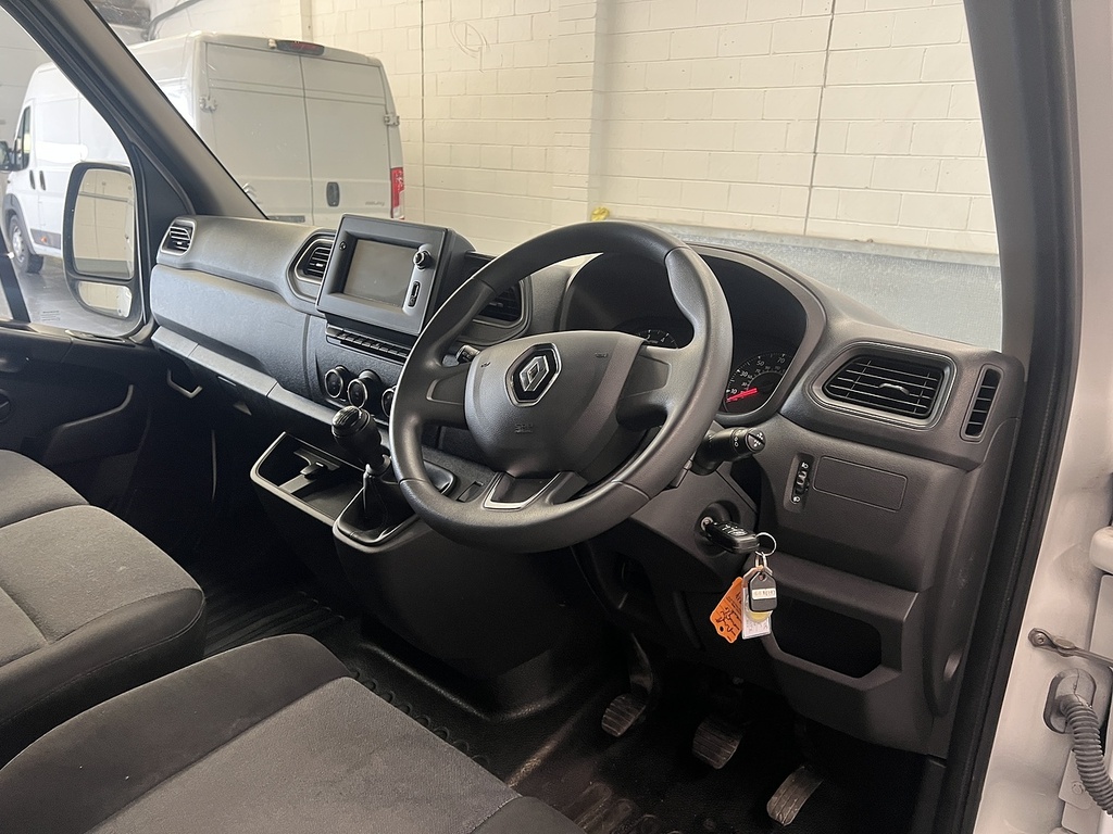Renault Master 2.3 Dci 35 Advance Panel Van Fwd White #5