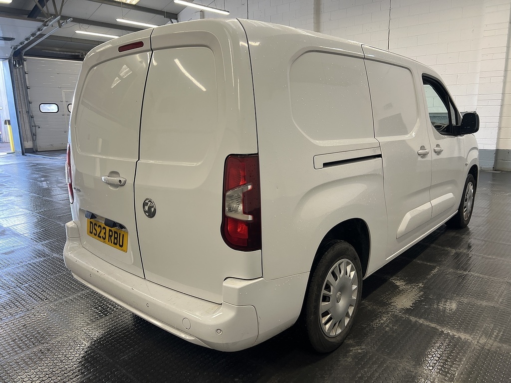 Vauxhall Combo 1.5 Turbo D 2300 Pro Panel Van 6Dr L White #3