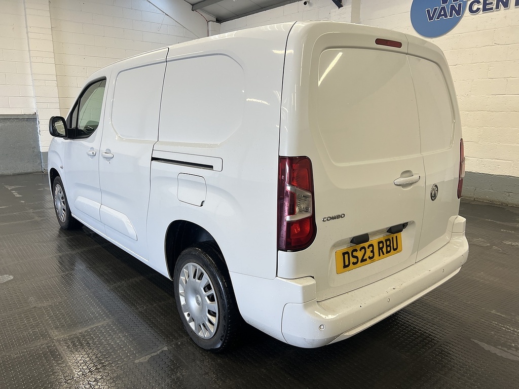 Vauxhall Combo 1.5 Turbo D 2300 Pro Panel Van 6Dr L White #2