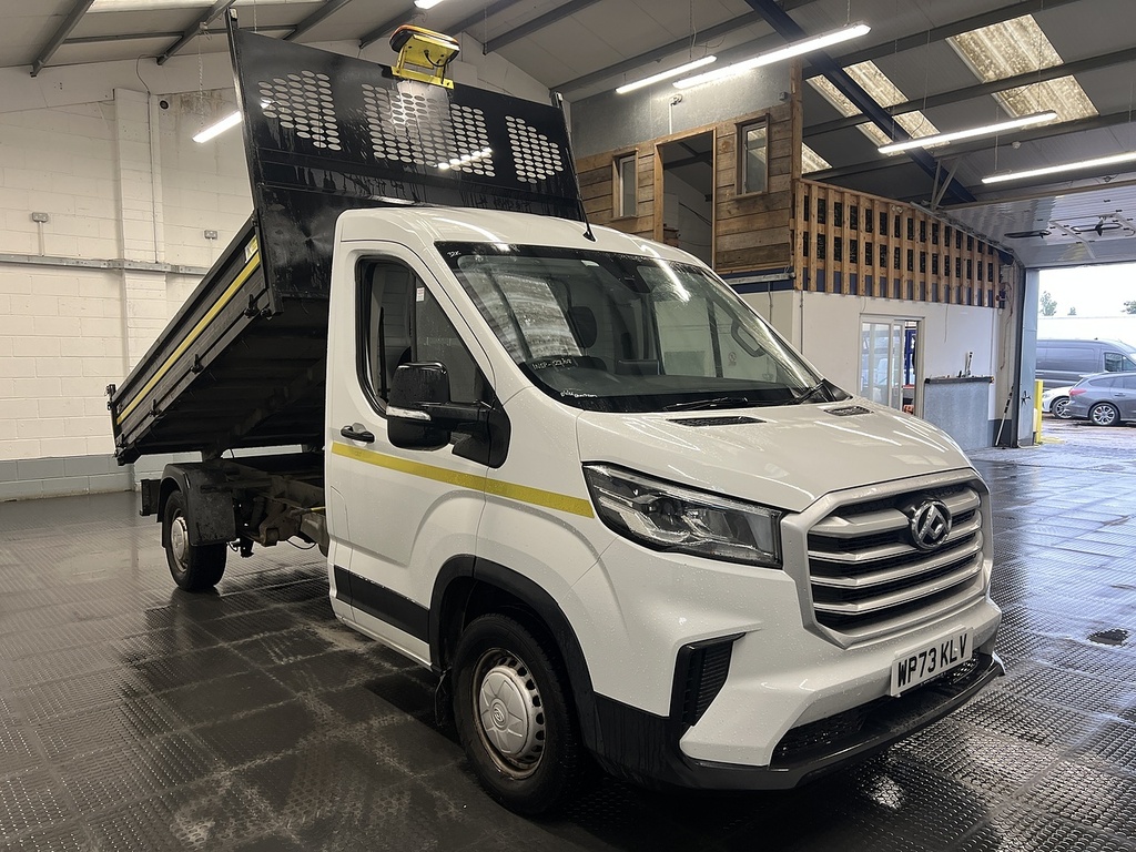 Maxus Deliver 9 2.0 D20 Chassis Cab Rwd L2 Euro White #2