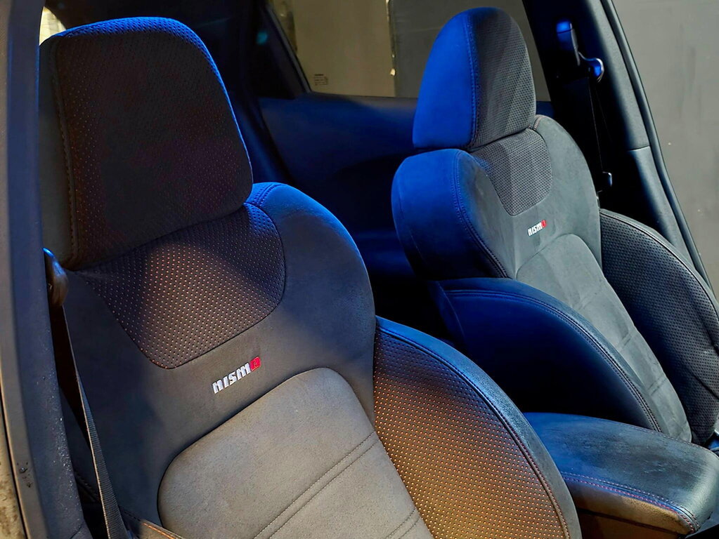Nissan Juke Tekna Grey #40
