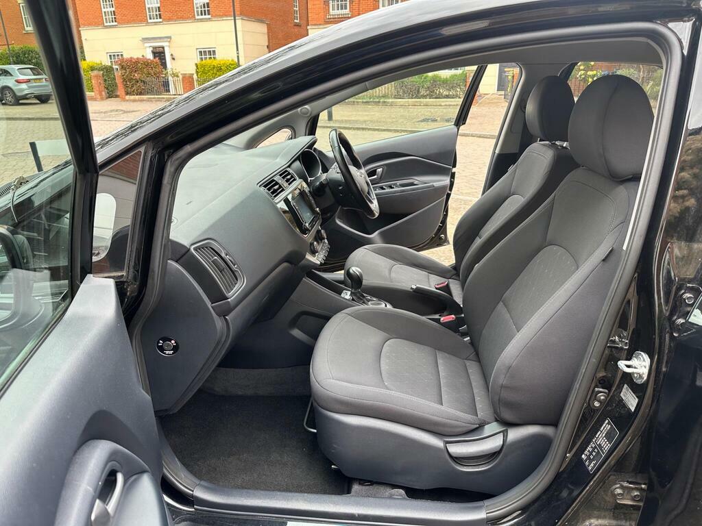 Kia RIO 2015 1.4 Ecodynamics 3 Hatchback White #30