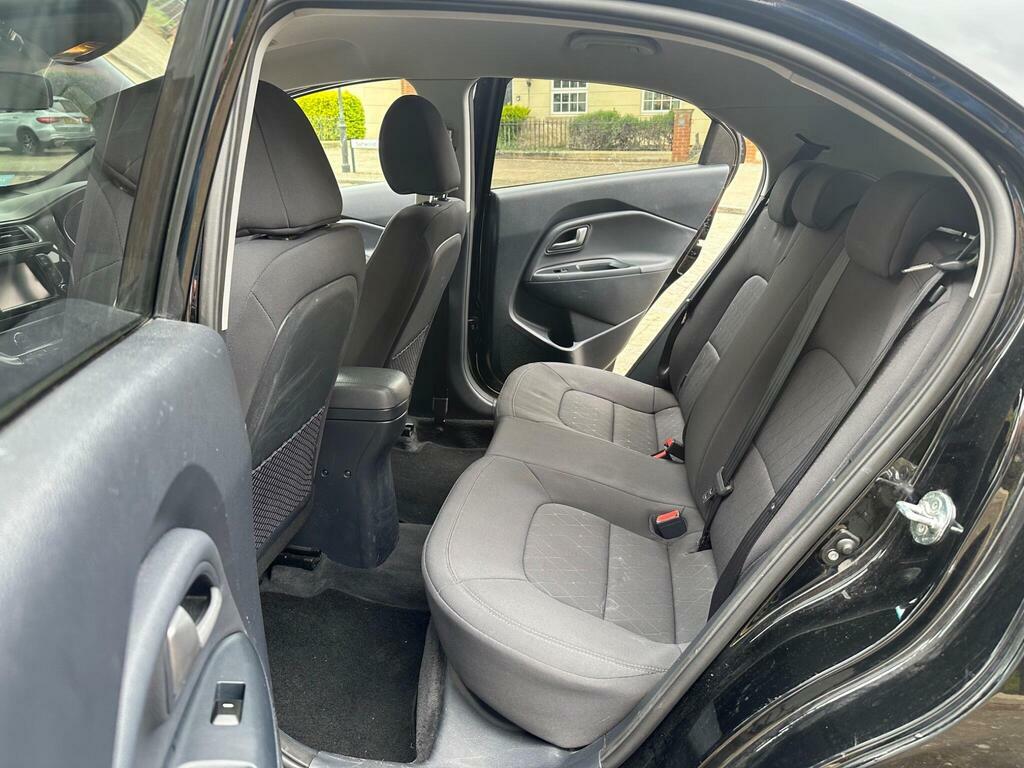 Kia RIO 2015 1.4 Ecodynamics 3 Hatchback White #33