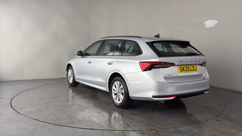 Skoda Octavia 1.5 Tsi E-tec Mhev Act Se Technology Estate Pe Silver #3