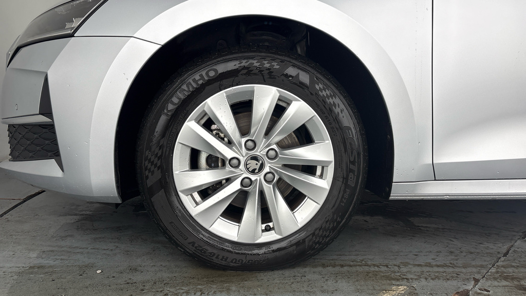 Skoda Octavia 1.5 Tsi E-tec Mhev Act Se Technology Estate Pe Silver #5