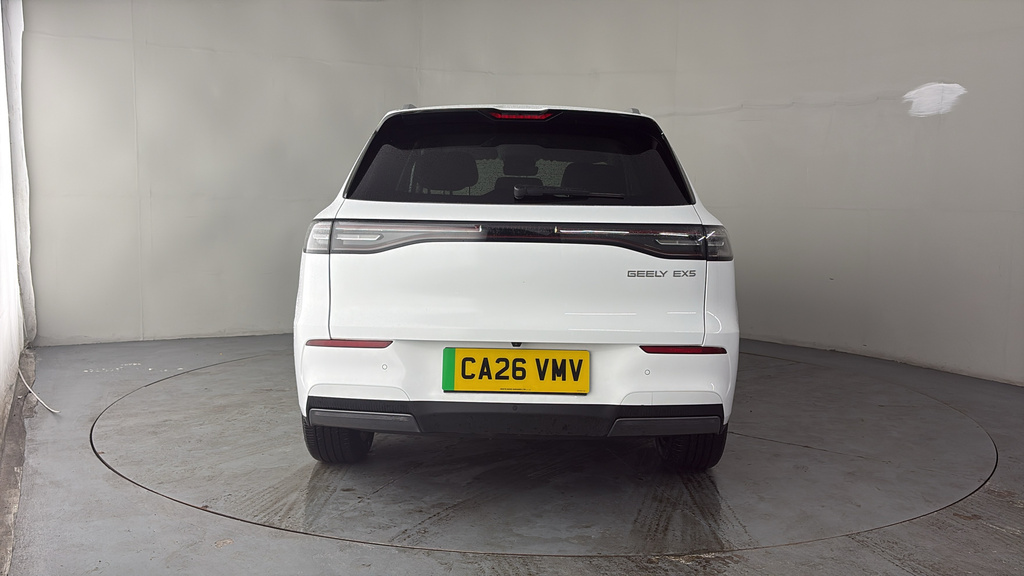 Geely EX5 60.22Kwh Pro Suv 218 Ps CA26VMV White #4