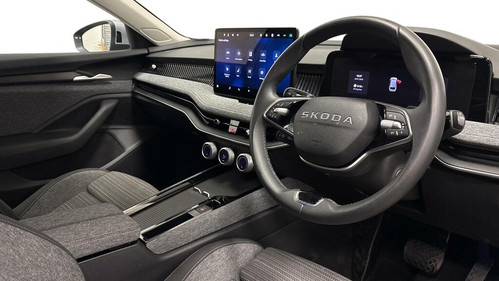 Skoda Superb 1.5 Tsi E-tec Mhev Se Technology Estate Silver #2