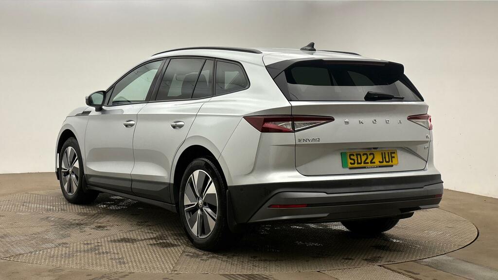 Skoda ENYAQ Iv 62Kwh 60 Suv Dc120kw 179 P Silver #3