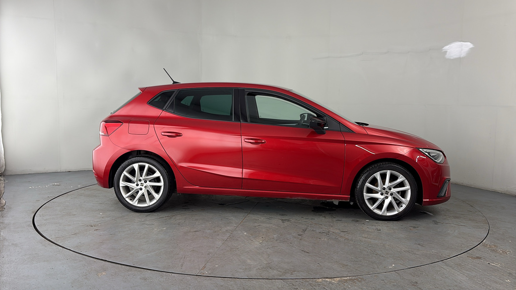 Seat Ibiza 1.0 Tsi Fr Hatchback Euro 6 Ss Red #4