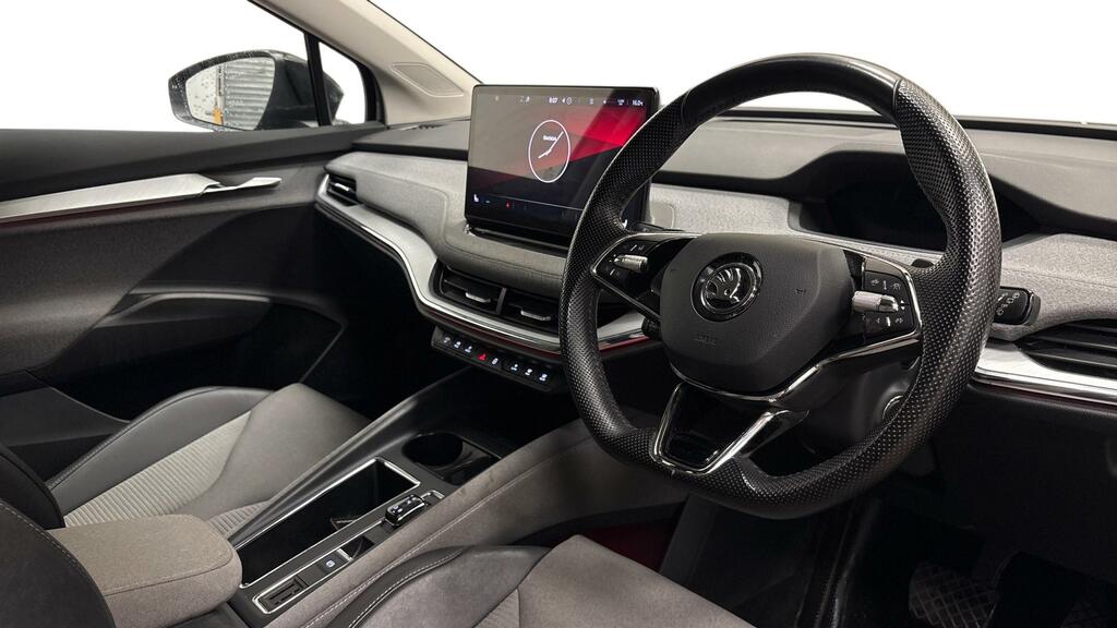 Skoda ENYAQ Iv 62Kwh 60 Suv Dc120kw 179 P Black #2