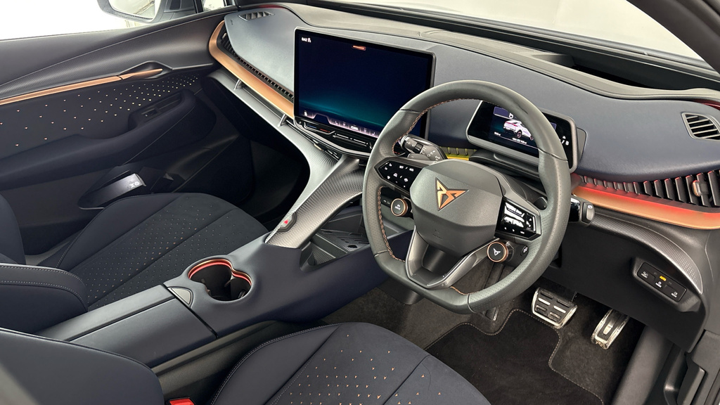 Cupra Tavascan 77Kwh V2 Suv Coupe 286 Ps White #6