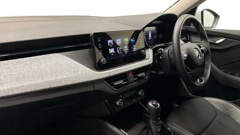 Skoda Kamiq 1.0 Tsi Se Suv Euro 6 Ss 95 White #5