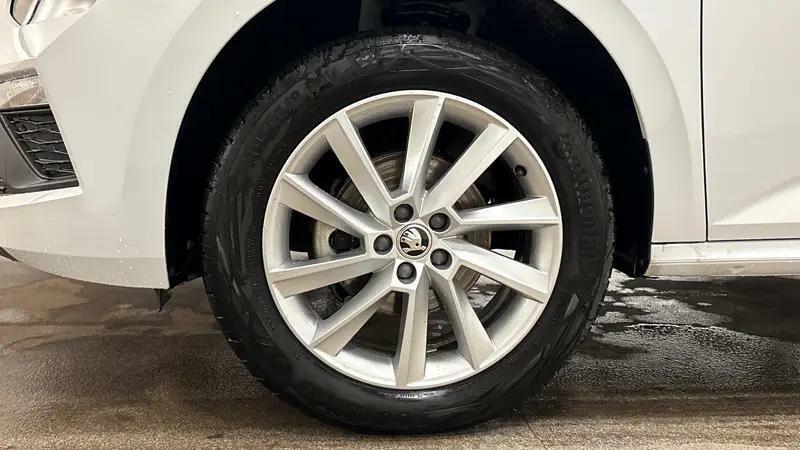 Skoda Kamiq 1.0 Tsi Se Suv Euro 6 Ss 95 White #5