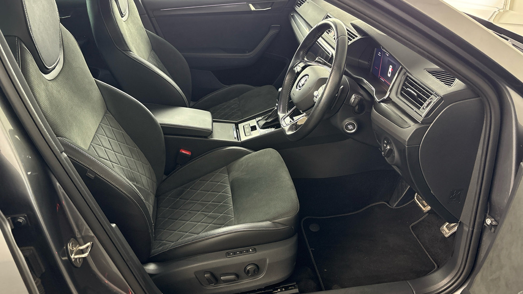 Skoda Superb 1.5 Tsi Se Technology Dsg White #18