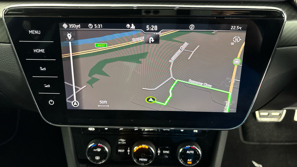 Skoda Superb 1.5 Tsi Se Technology Dsg White #27
