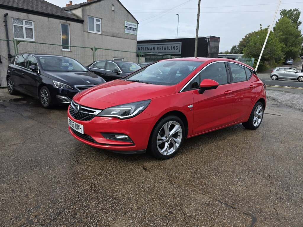Vauxhall Astra Hatchback 1.6 Cdti Blueinjection Sri 2017 SE66UKH Red #3