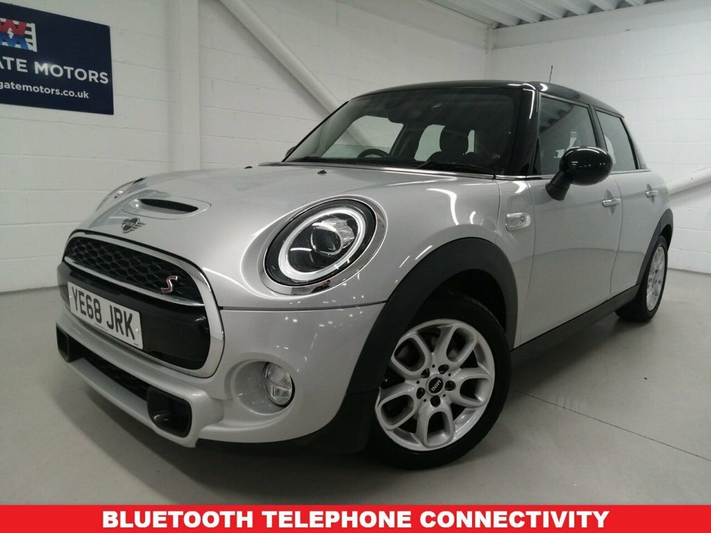 Mini Hatch 2L Cooper S Classic YE68JRK Silver #2