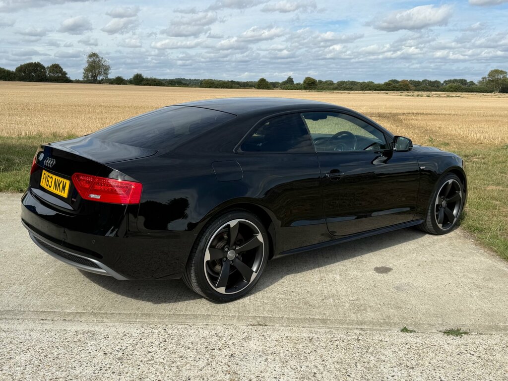 Audi A5 Sportback Tdi Black Edition White #8