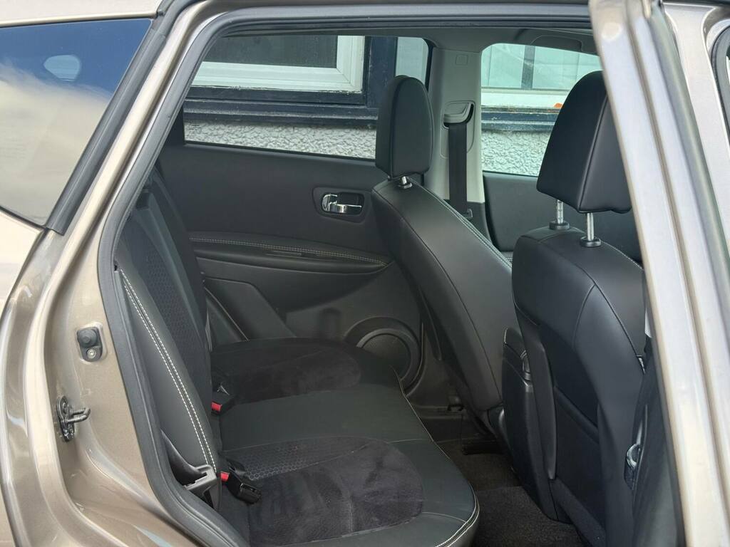 Nissan Qashqai N-tec Plus Dci Silver #14