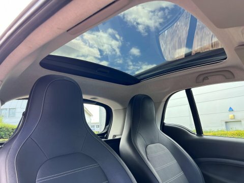 Smart Fortwo Coupe 2019 19 1.0 Black #4
