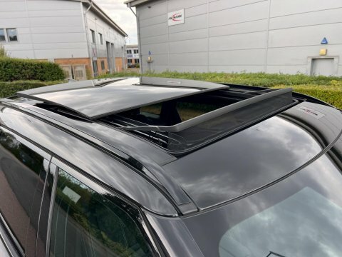 Land Rover Range Rover Velar R-dynamic S Black #81