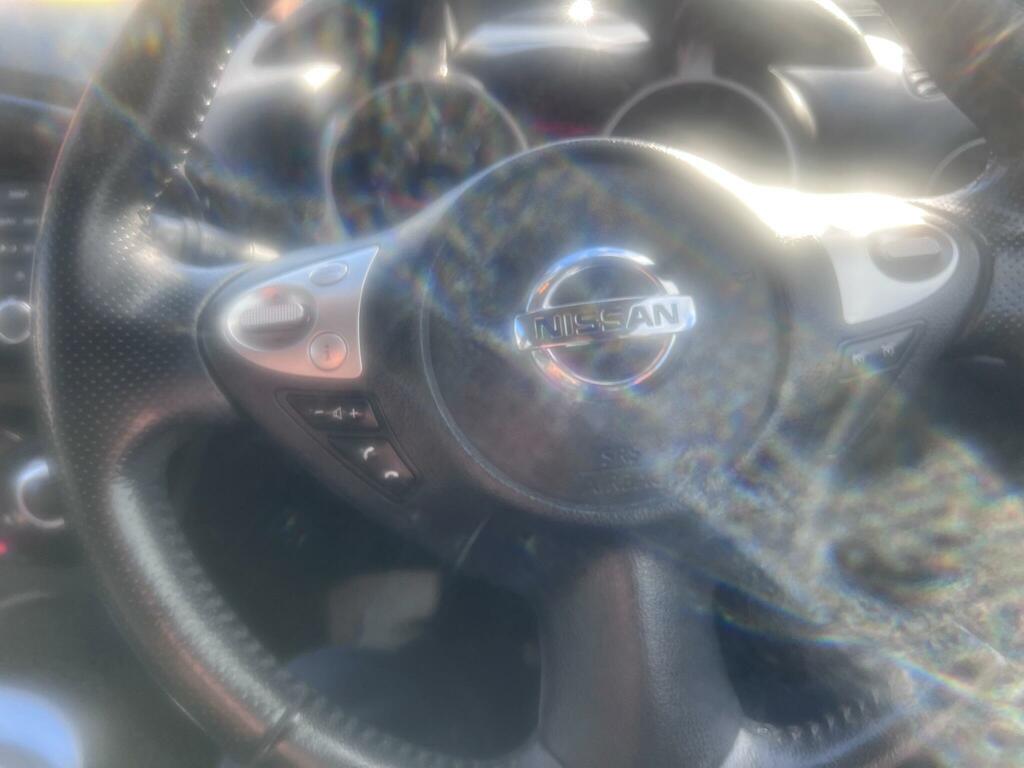 Nissan Juke Tekna White #23