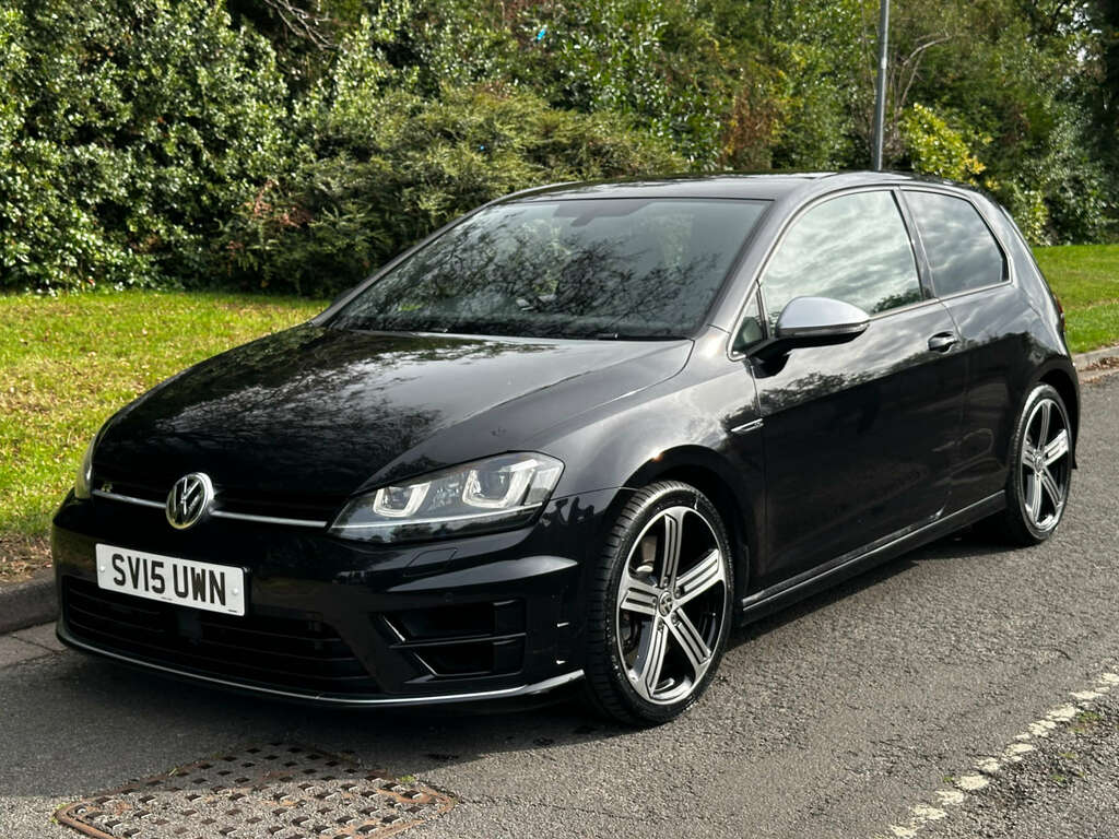 Volkswagen Golf Hatchback 2.0 Golf R Dsg 4Wd 2015 SV15UWN Black #3