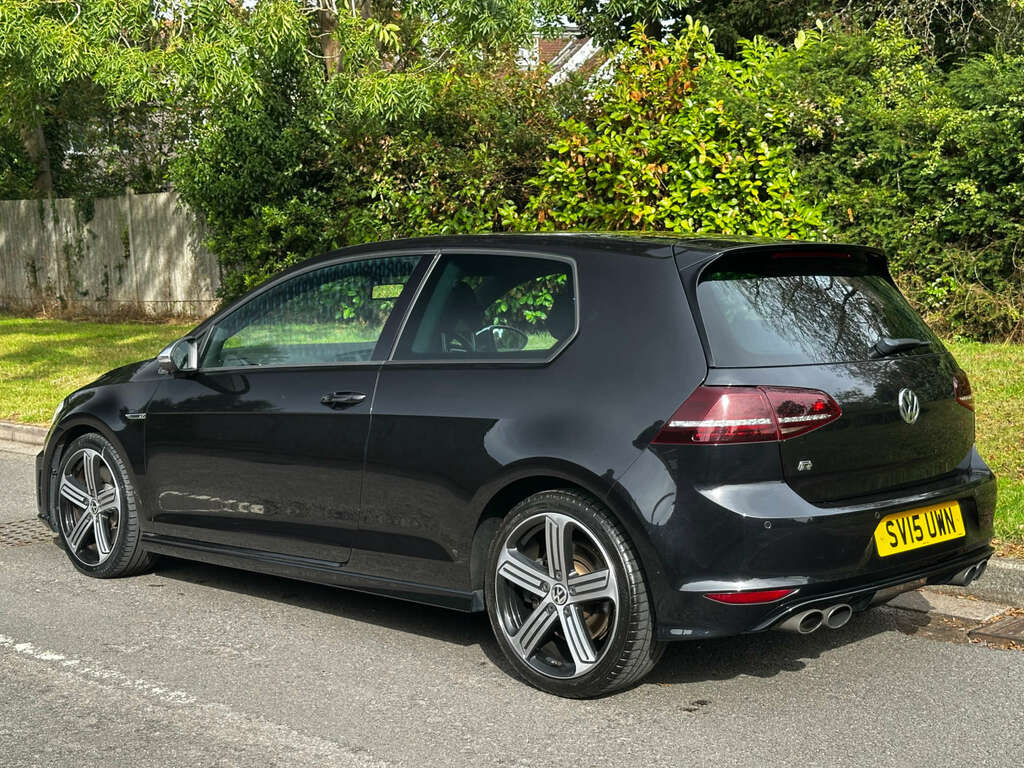 Volkswagen Golf Hatchback 2.0 Golf R Dsg 4Wd 2015 SV15UWN Black #5