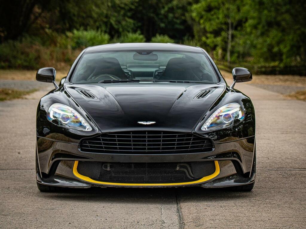 Aston Martin Vanquish Coupe 6.0 V12 S T-troniii Euro 6 201717 Black #2