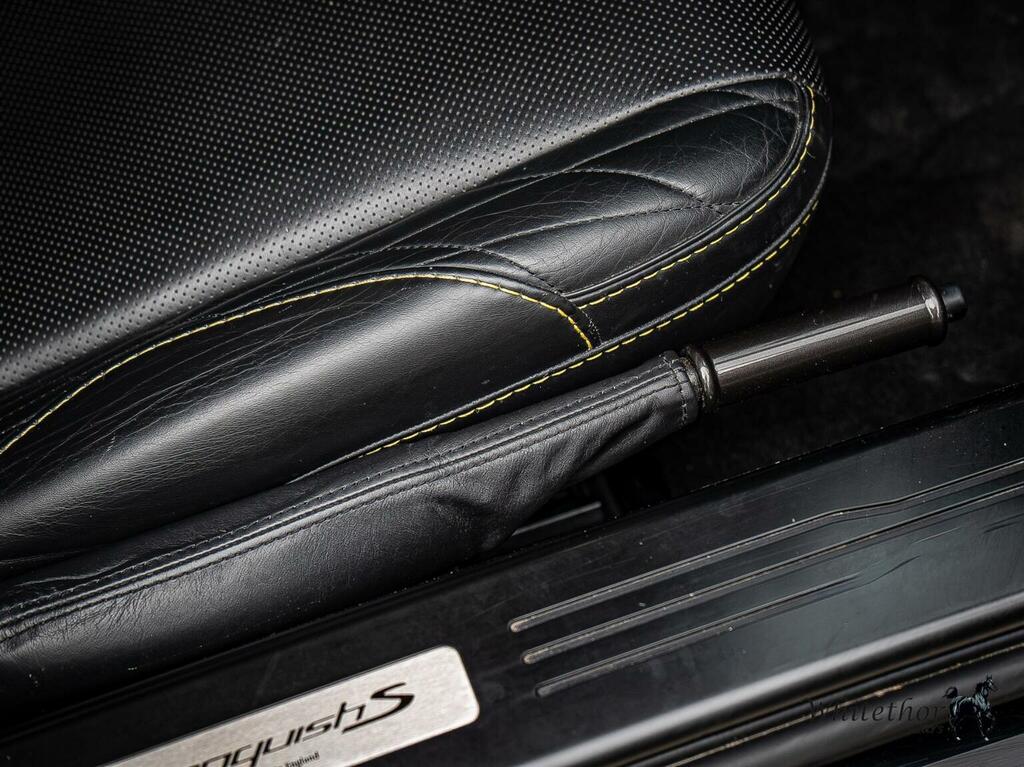 Aston Martin Vanquish S Blue #27