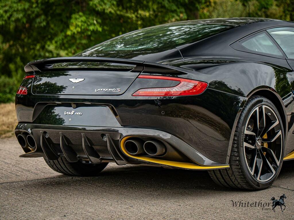 Aston Martin Vanquish S Blue #31