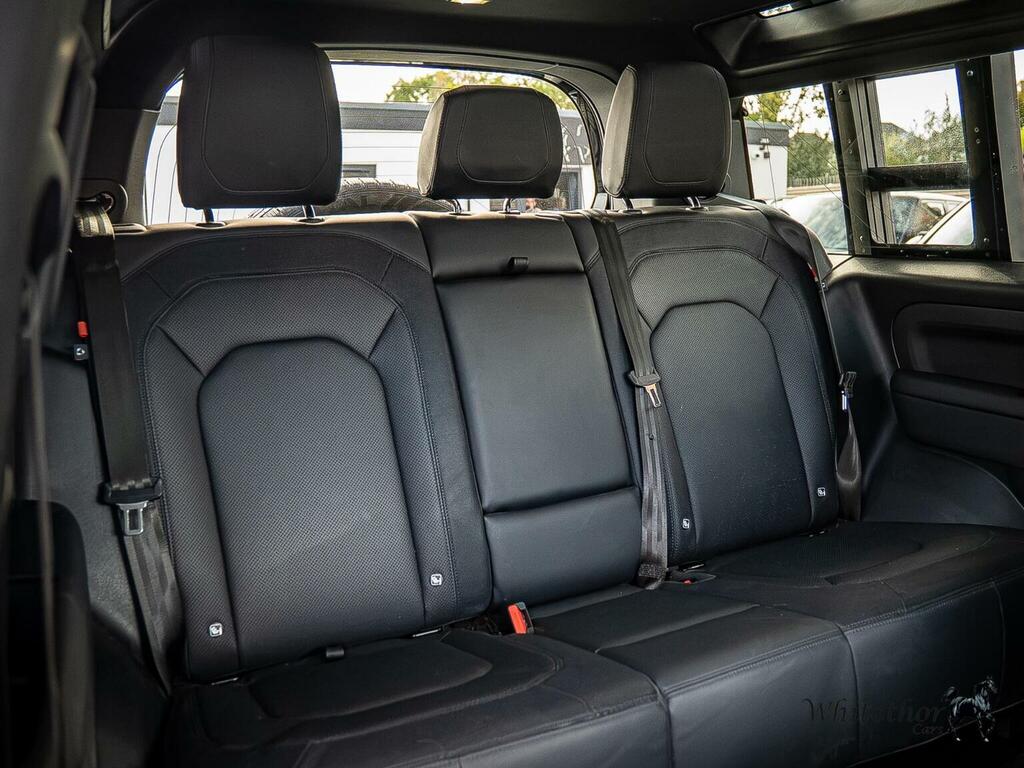 Land Rover Defender 90 X-dynamic Se Black #10