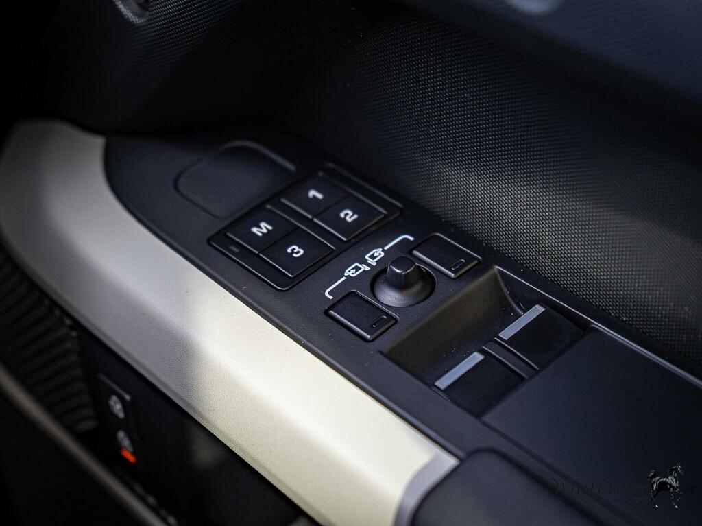 Land Rover Defender 90 X-dynamic Se Black #13