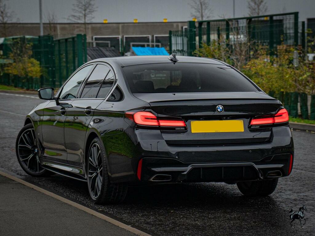 BMW 5 Series 2.0 520I Mht M Sport Steptronic Euro 6 Ss Black #3